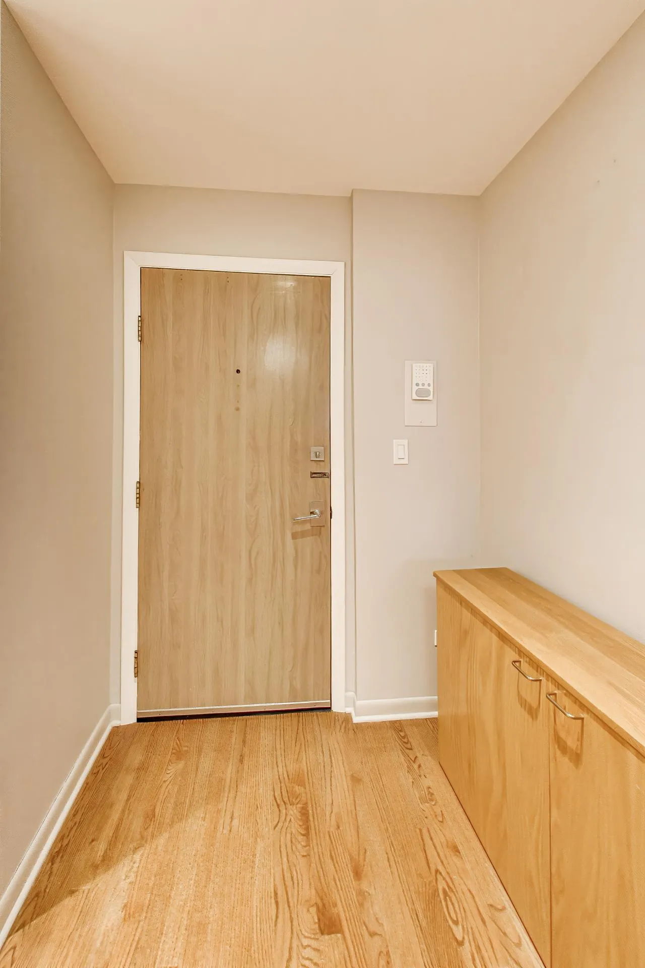 2722 Central St, , 60201, USA 60201-unit#4S-Evanston-IL