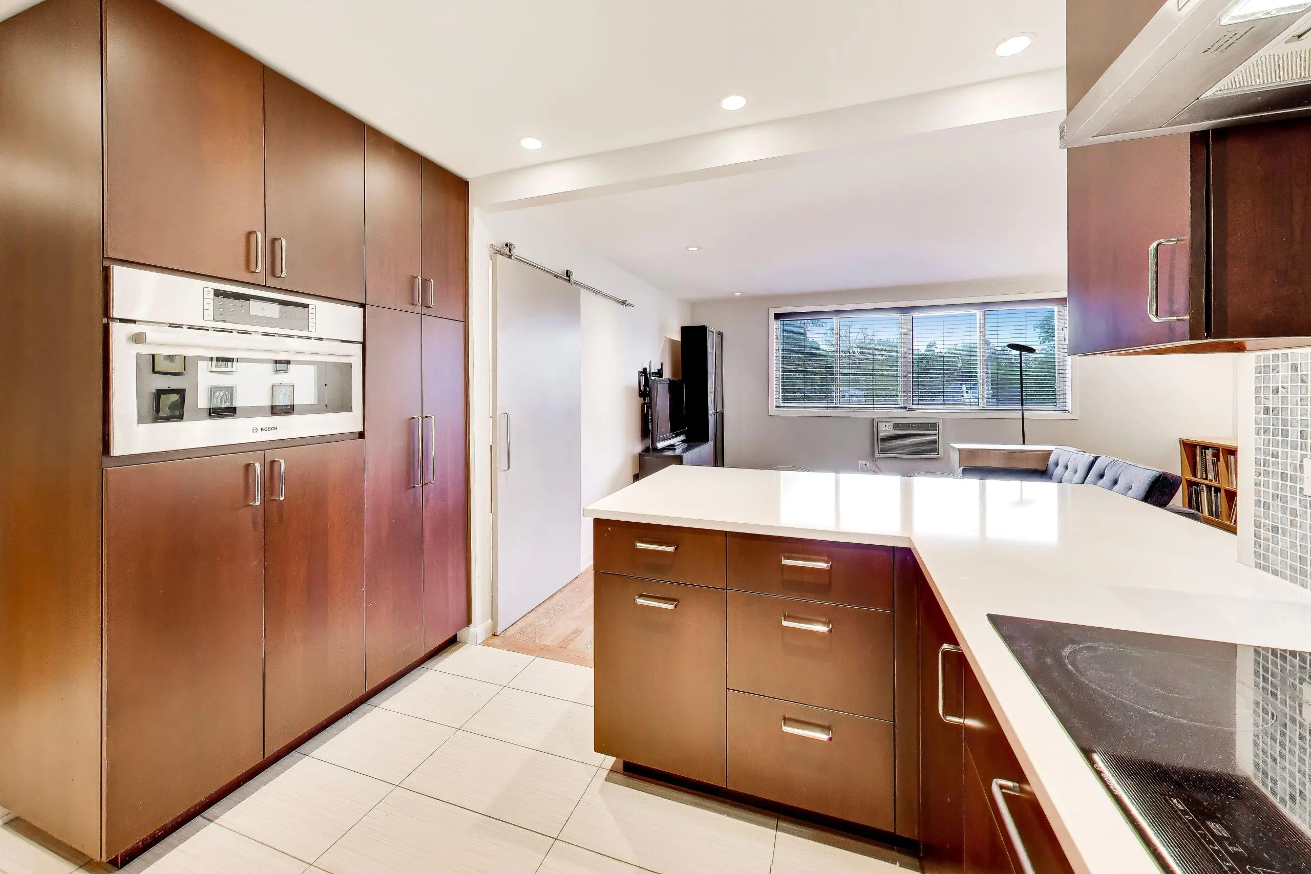 2722 Central St, , 60201, USA 60201-unit#4S-Evanston-IL