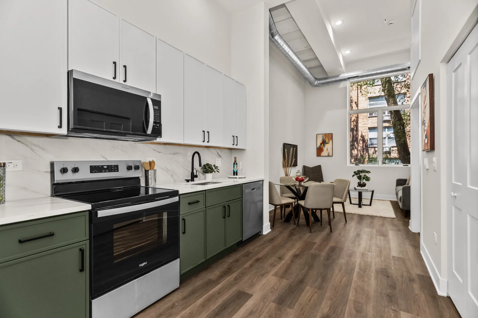 1453 Maple Ave, , 60201, USA 60201-unit#207-Evanston-IL