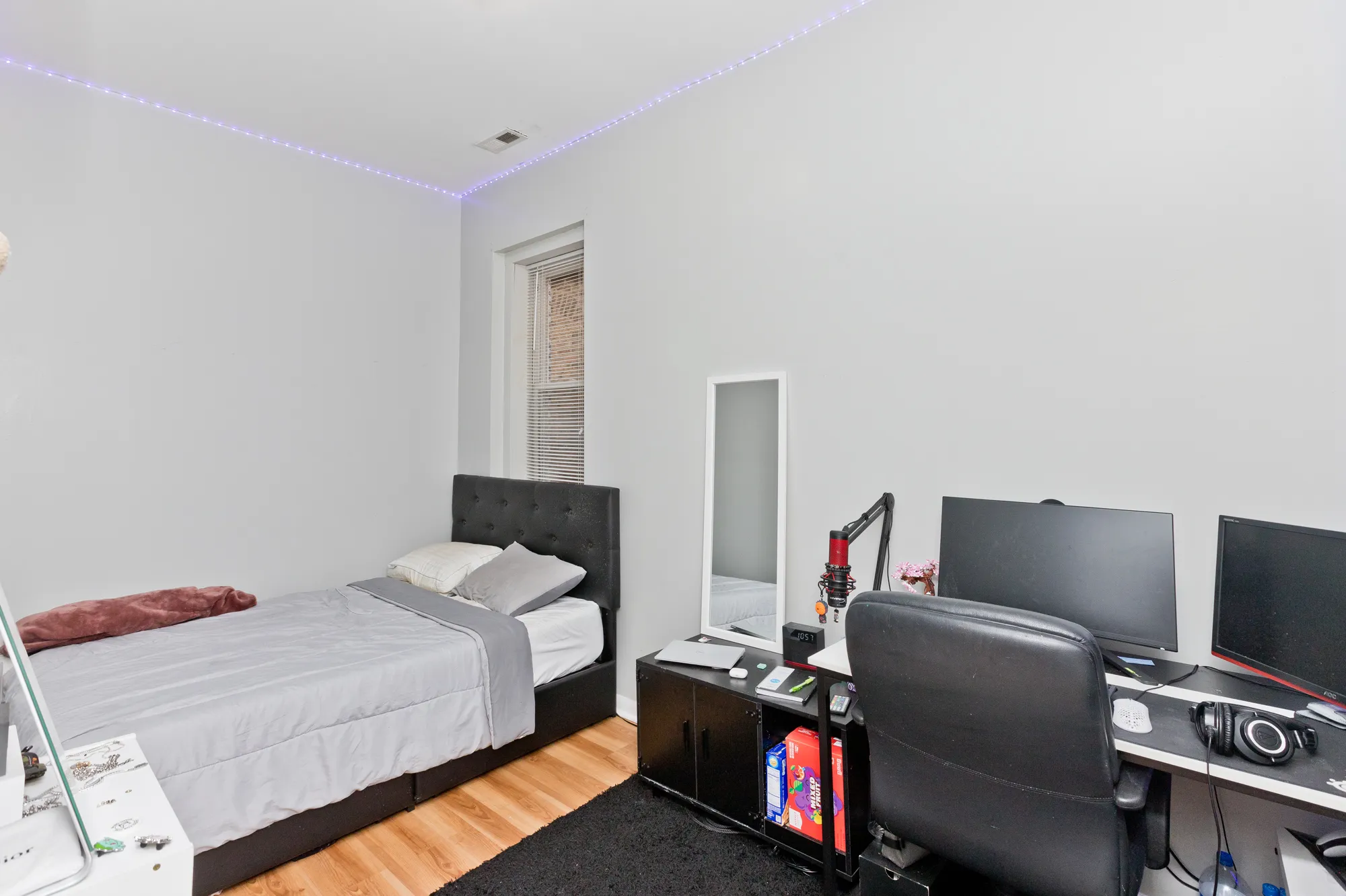 1431 W Flournoy St, , 60607, USA 60607-unit#1F-Chicago-IL