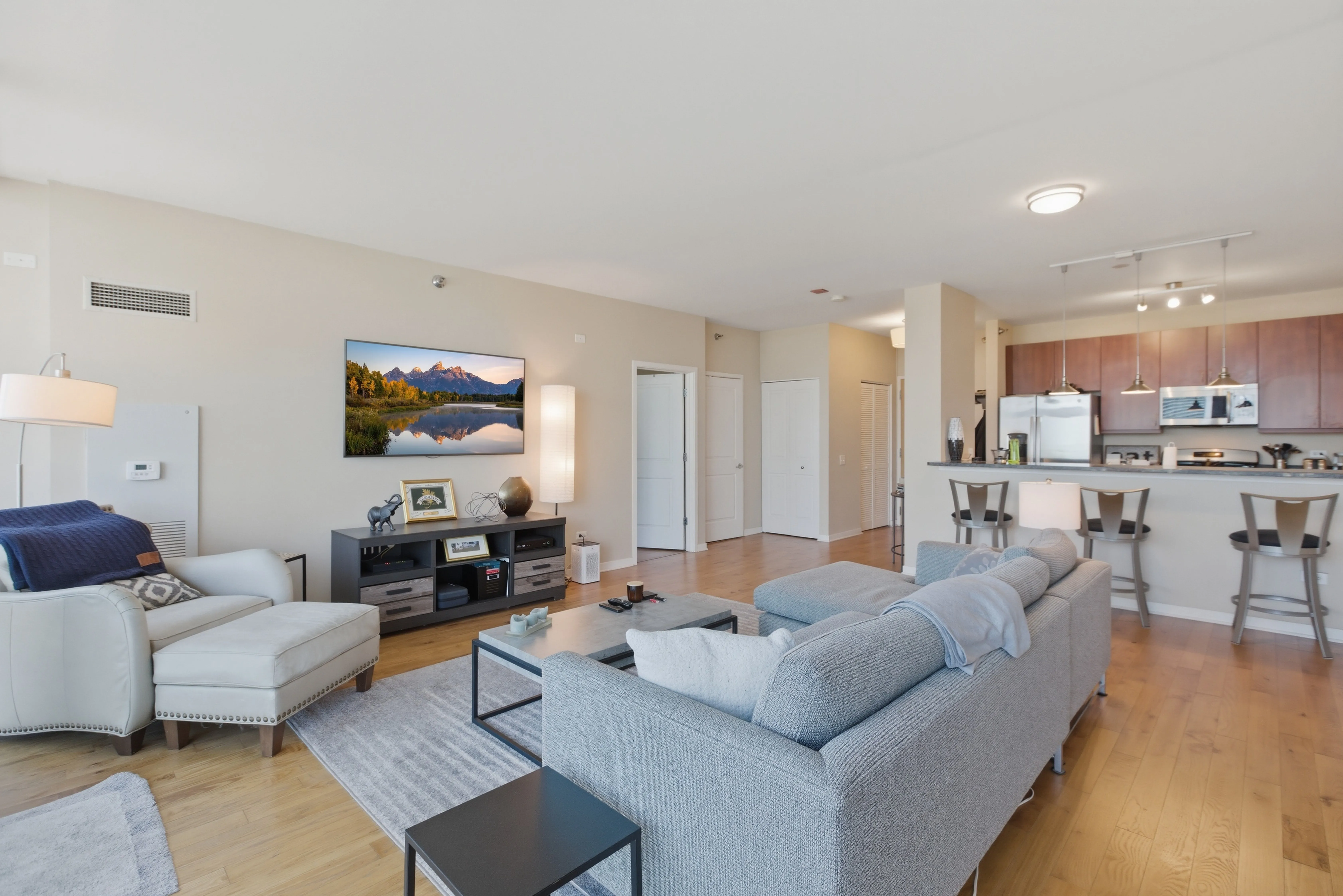 757 N Orleans St, , 60654, USA 60654-unit#705-Chicago-IL