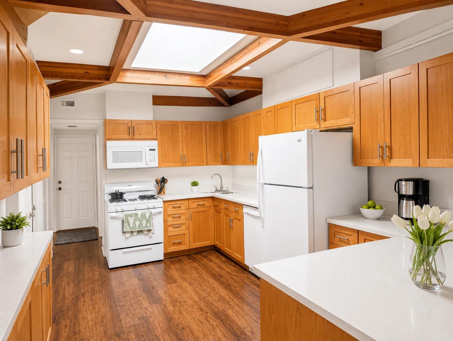 5744 N Milwaukee Ave, , 60646, USA 60646-unit#2B-Chicago-IL