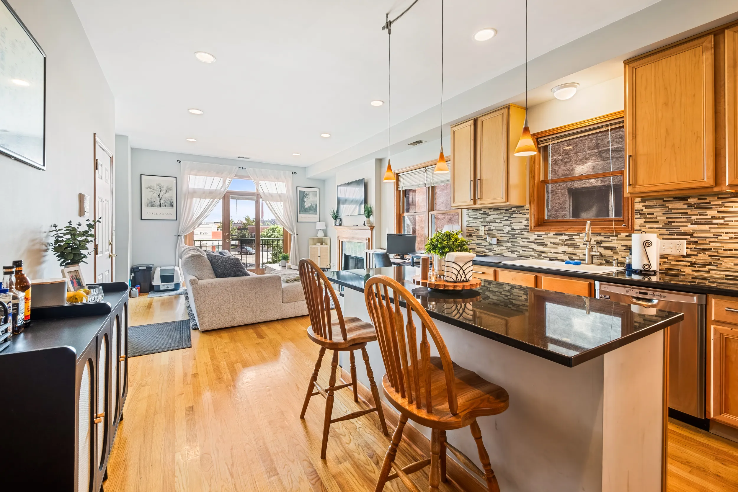 1954 W Diversey Pkwy, , 60614, USA 60614-unit#3W-Chicago-IL