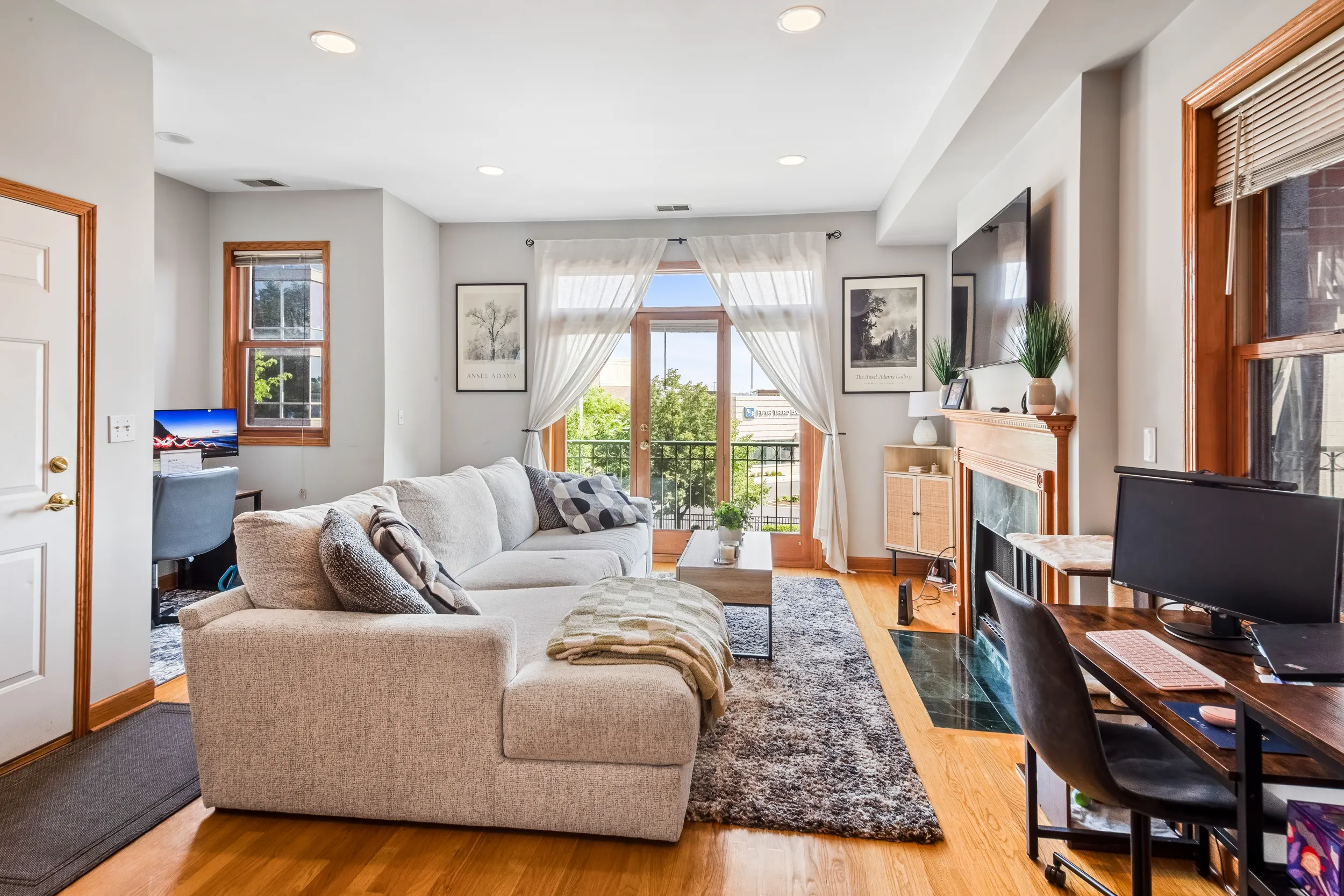 1954 W Diversey Pkwy, , 60614, USA 60614-unit#3W-Chicago-IL
