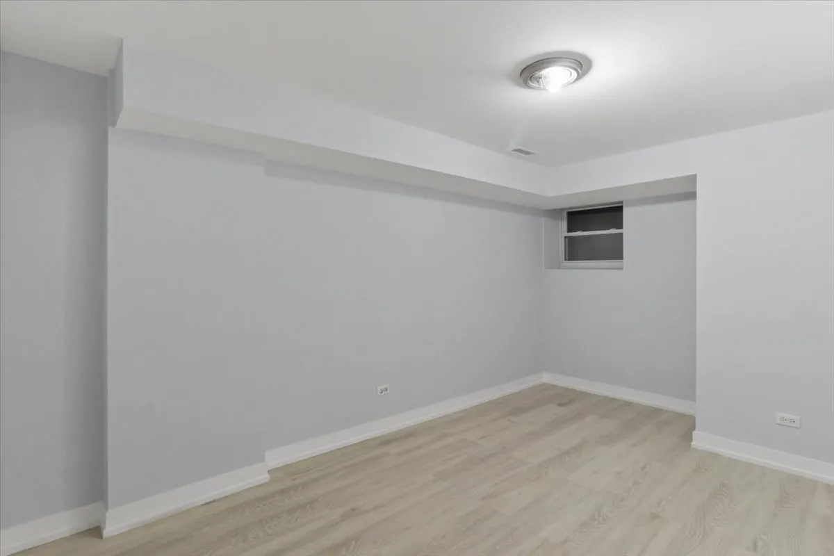 910 W Gunnison St, ,  60640, USA 60640-unit#Garden-Chicago-IL
