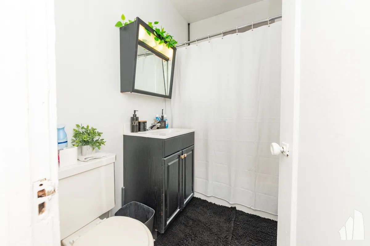 3024 N Halsted St, , 60657, USA 60657-unit#38-1A-Chicago-IL