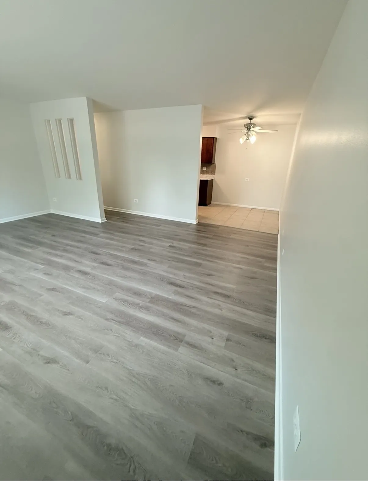 700 McKinley Ave, ,  60060, USA 60060-unit#302-Mundelein-IL
