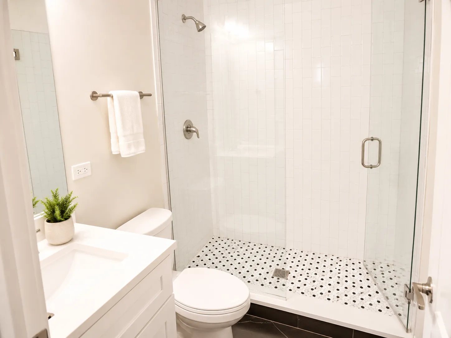 6622 S University Ave, ,  60637, USA 60637-unit#1-Chicago-IL