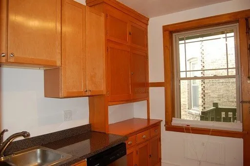 1700 W Touhy Ave, ,  60626, USA 60626-unit#08-G-Chicago-IL