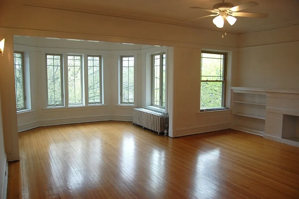 1700 W Touhy Ave, ,  60626, USA 60626-unit#08-G-Chicago-IL