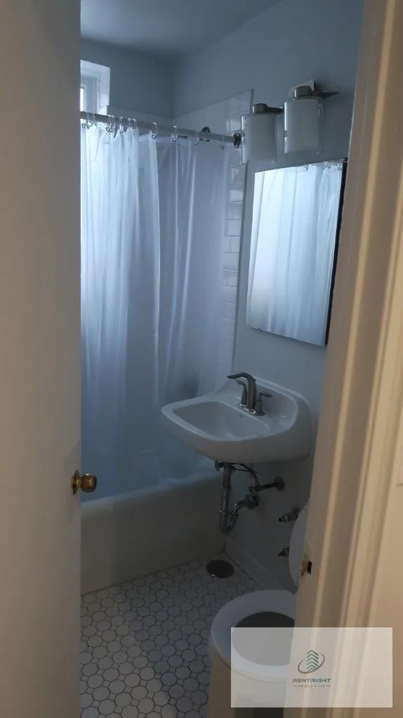 534 W Stratford Pl, ,  60657, USA 60657-unit#508-Chicago-IL