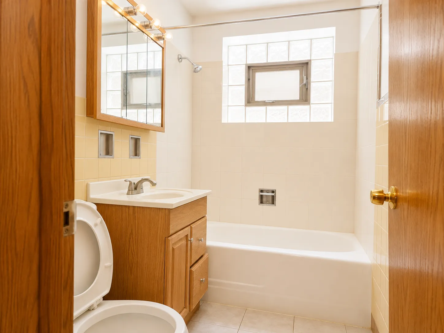 7560 N Waukegan Rd, ,  60714, USA 60714-unit#GC-Niles-IL