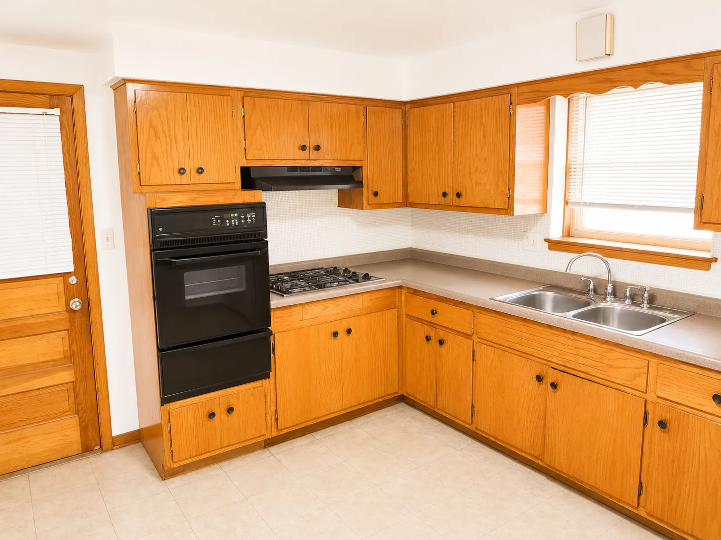 7560 N Waukegan Rd, ,  60714, USA 60714-unit#GC-Niles-IL
