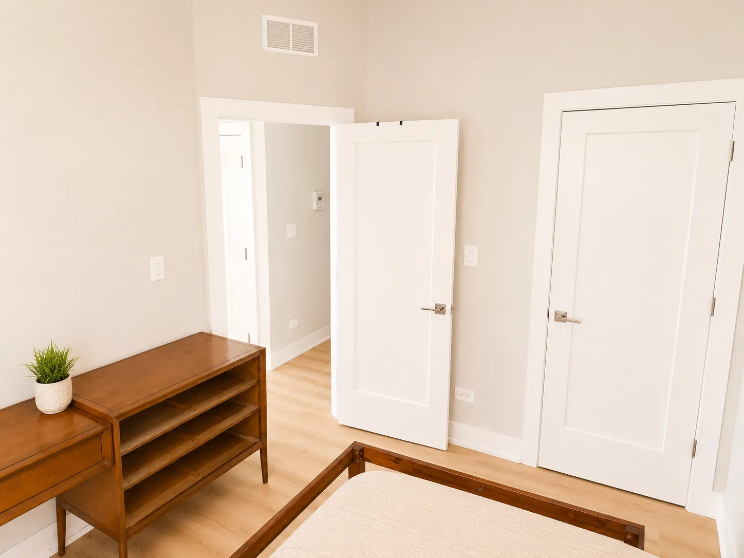 4543 S St Lawrence Ave, , 60653, USA 60653-unit#2F-Chicago-IL