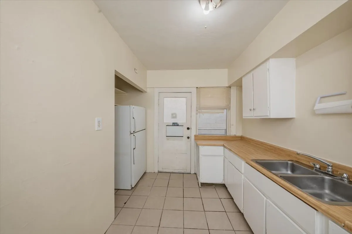 6719 N Oshkosh Ave, , 60631, USA 60631-unit#1-Chicago-IL