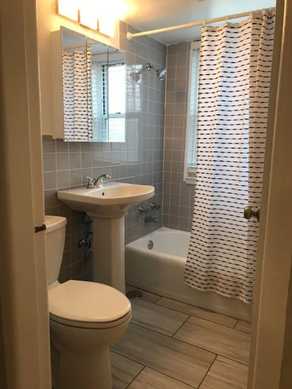 2349 W Jarvis Ave, , 60645, USA 60645-unit#59-1T-Chicago-IL