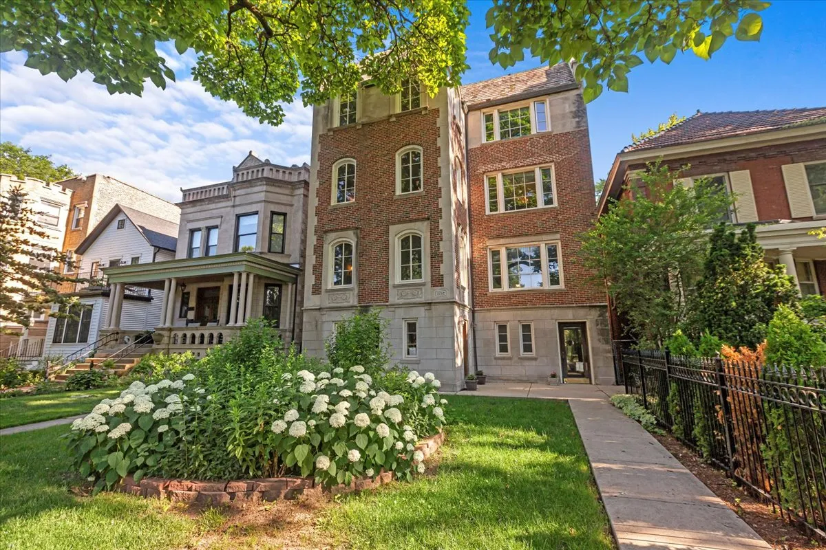 2712 W Logan Blvd, , 60647, USA 60647-unit#3-Chicago-IL