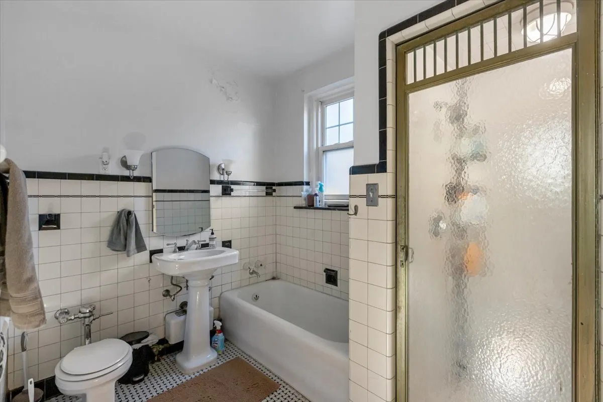 2712 W Logan Blvd, , 60647, USA 60647-unit#3-Chicago-IL