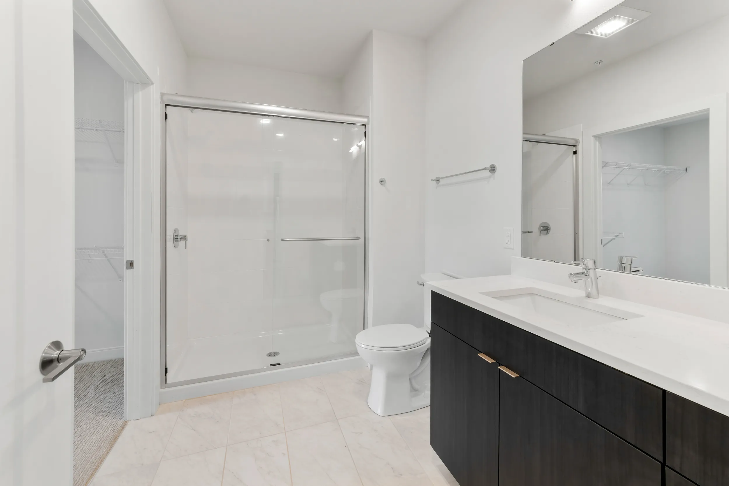 5945 6th Ave, , WI 53140, USA 53140-unit#210-Kenosha-IL