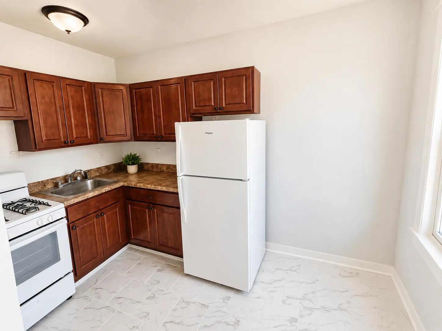 1635 W Morse Ave, ,  60626, USA 60626-unit#204-Chicago-IL