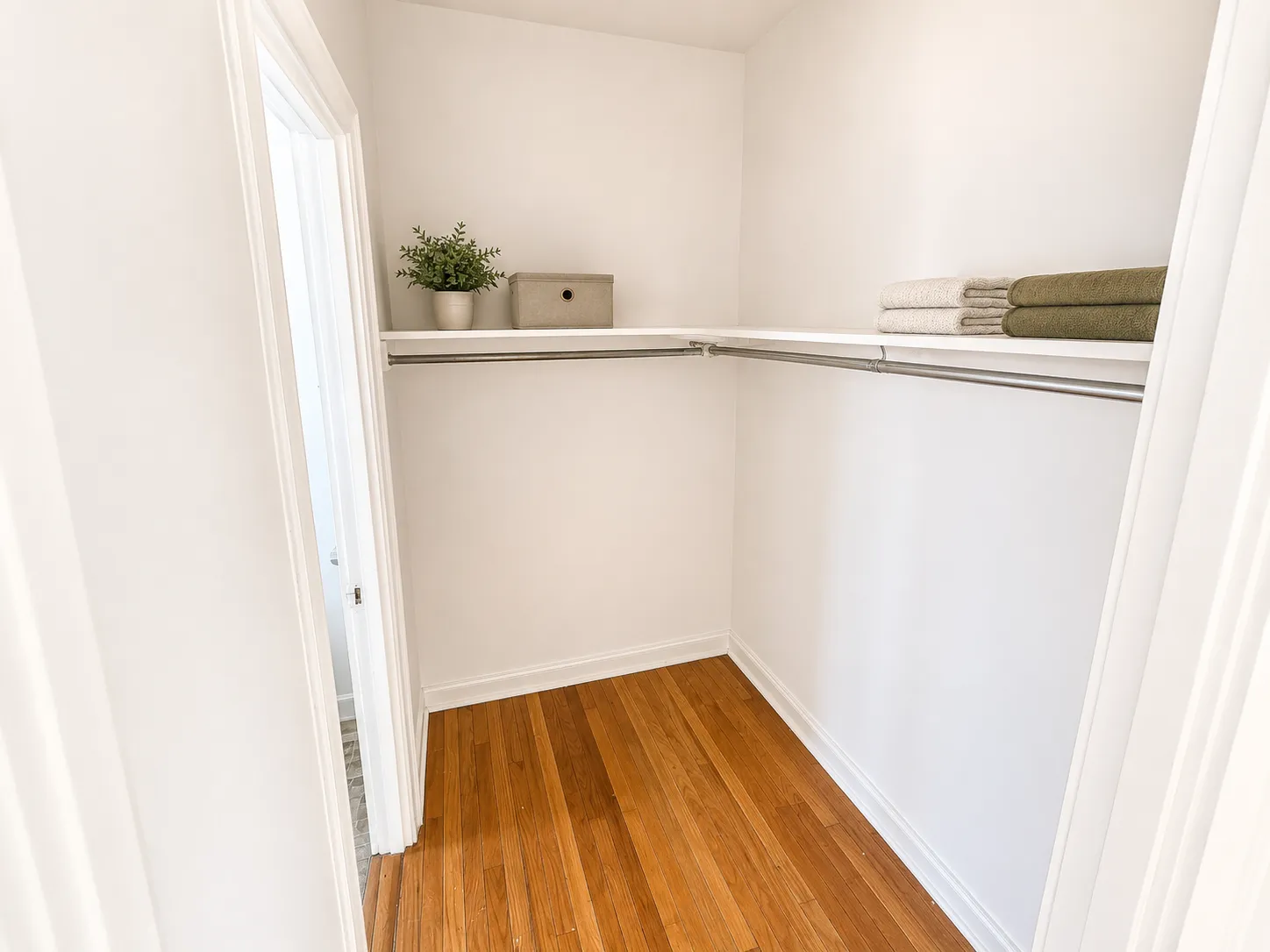 1635 W Morse Ave, ,  60626, USA 60626-unit#204-Chicago-IL