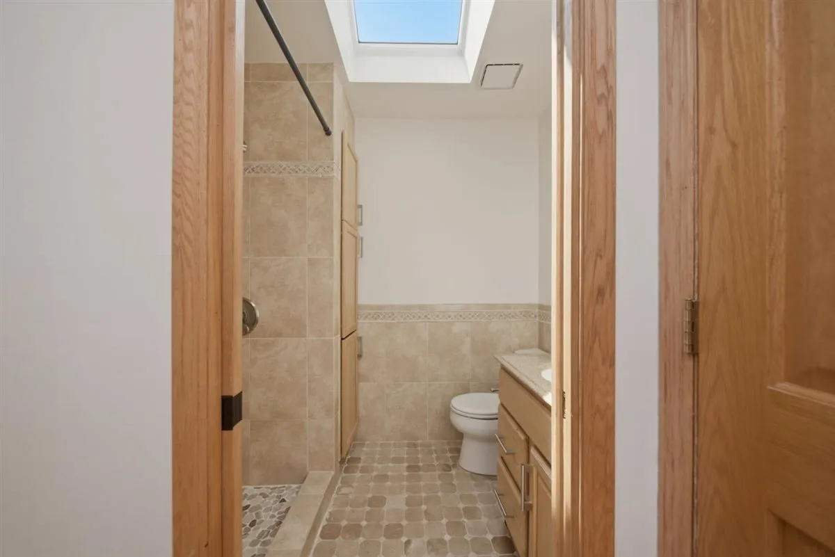 1671 Grosvenor Cir, ,  60189, USA 60189-unit#C-Wheaton-IL