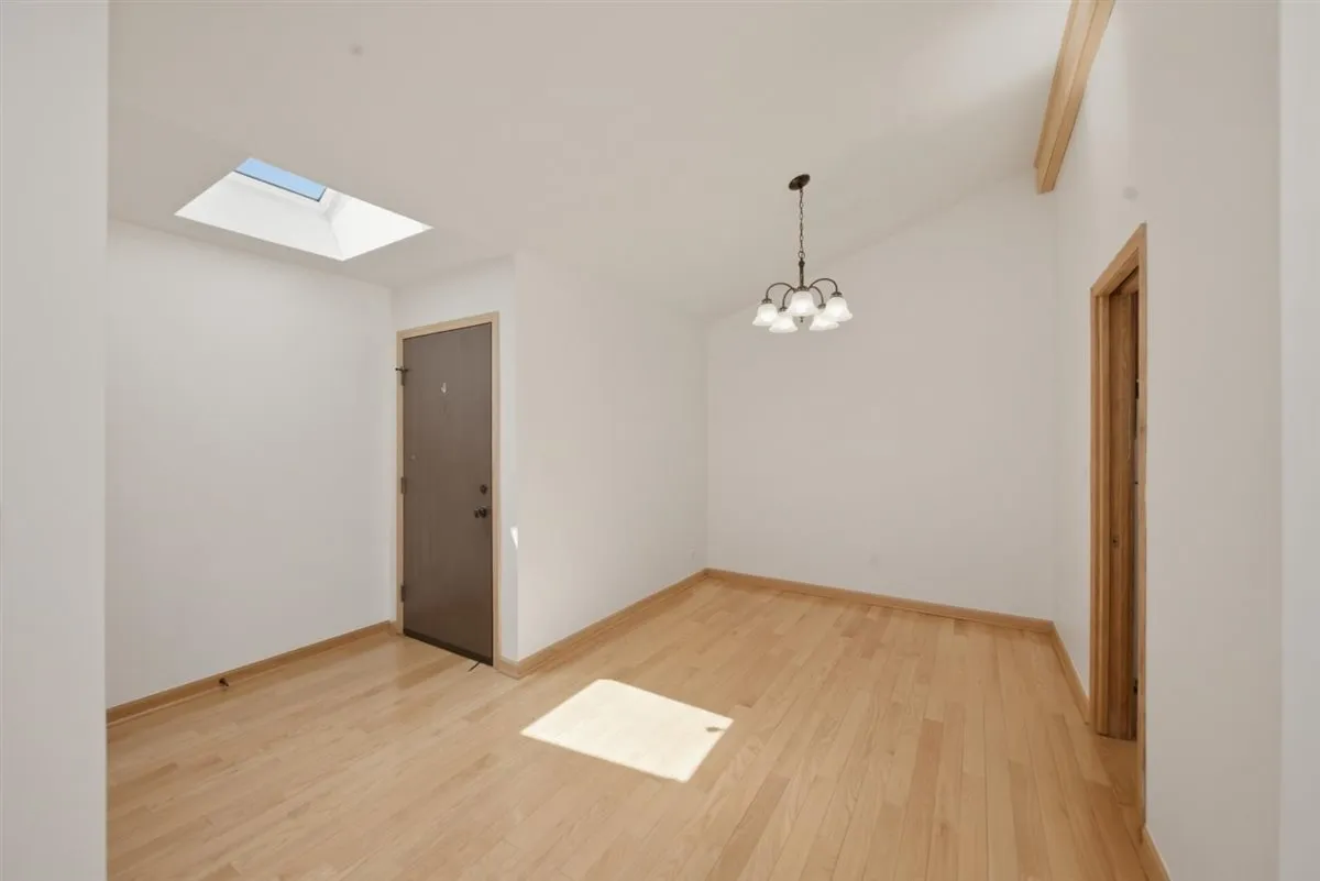 1671 Grosvenor Cir, ,  60189, USA 60189-unit#C-Wheaton-IL