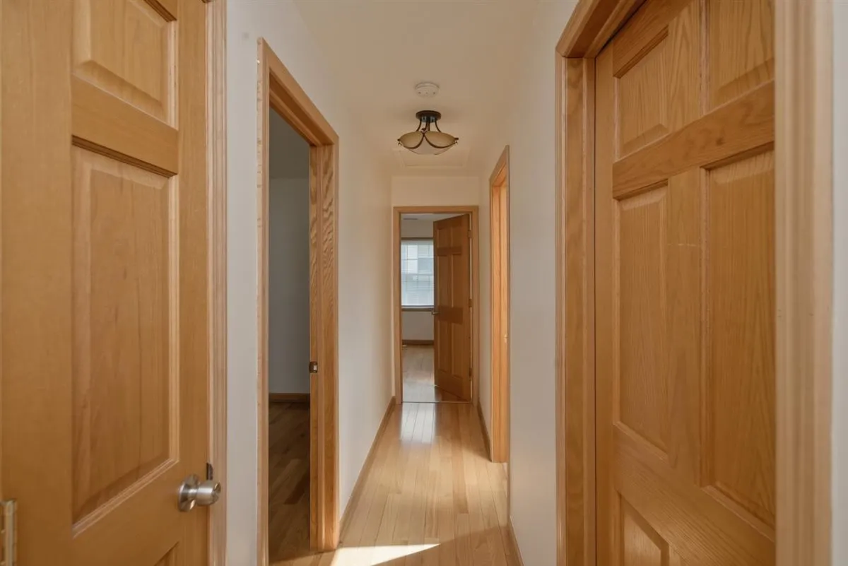 1671 Grosvenor Cir, ,  60189, USA 60189-unit#C-Wheaton-IL