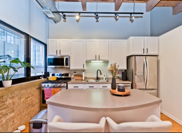 215 N Aberdeen St, , 60607, USA 60607-unit#403B-Chicago-IL