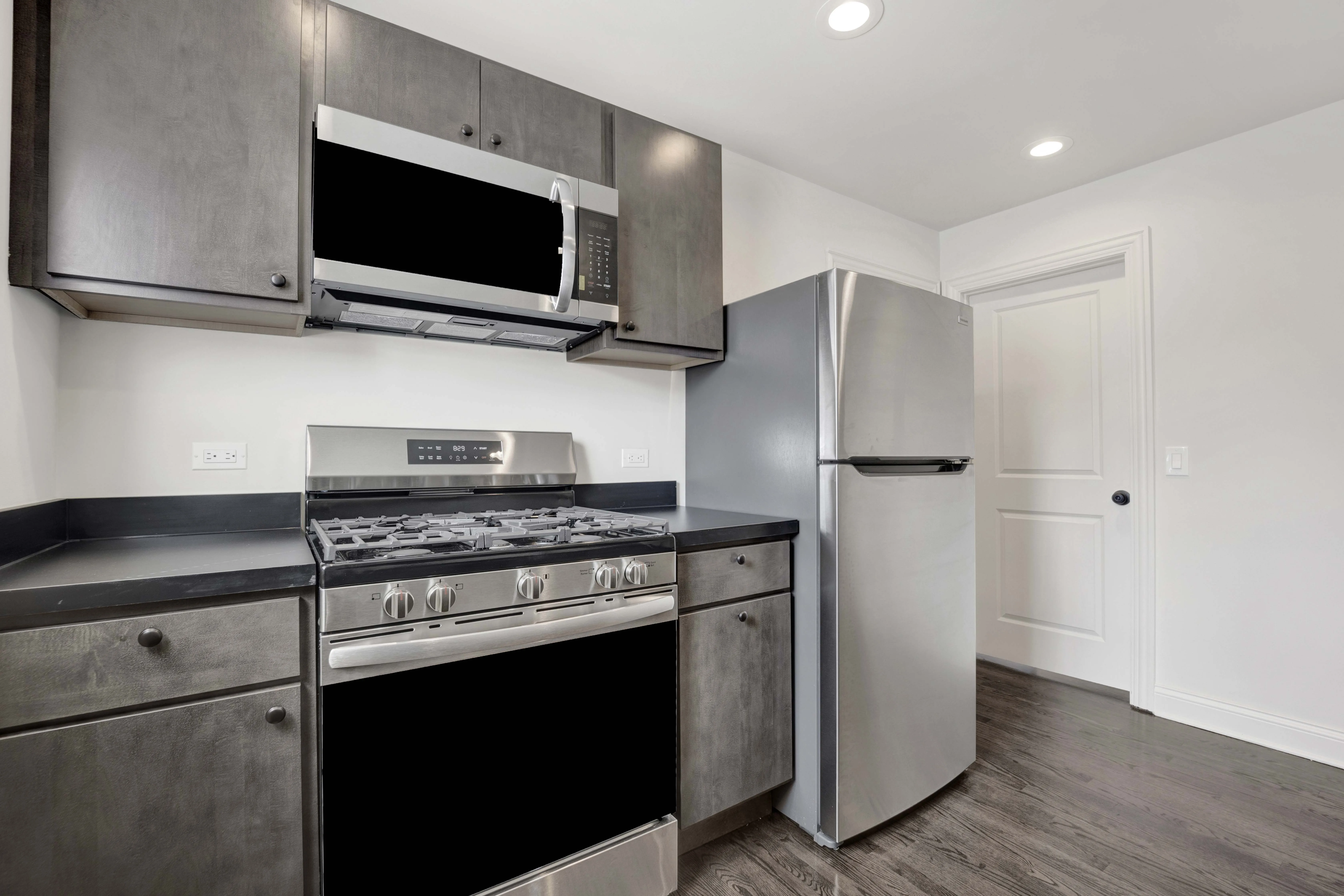 3125 N California Ave, , 60618, USA 60618-unit#2F-Chicago-IL