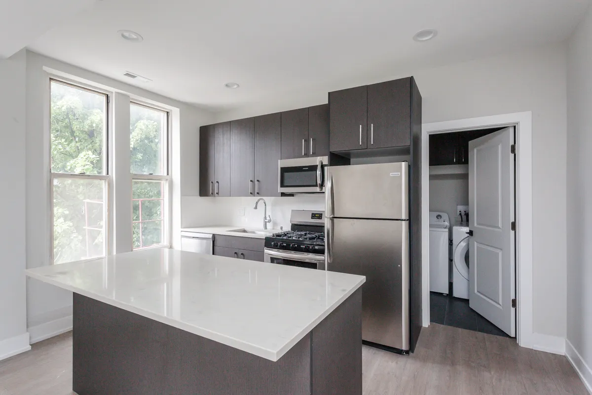 818 W 18th St, ,  60608, USA 60608-unit#4F-Chicago-IL
