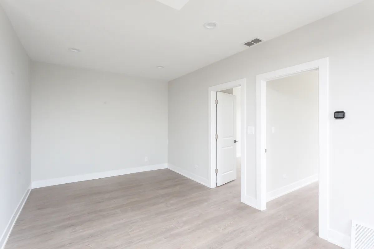 818 W 18th St, ,  60608, USA 60608-unit#4F-Chicago-IL
