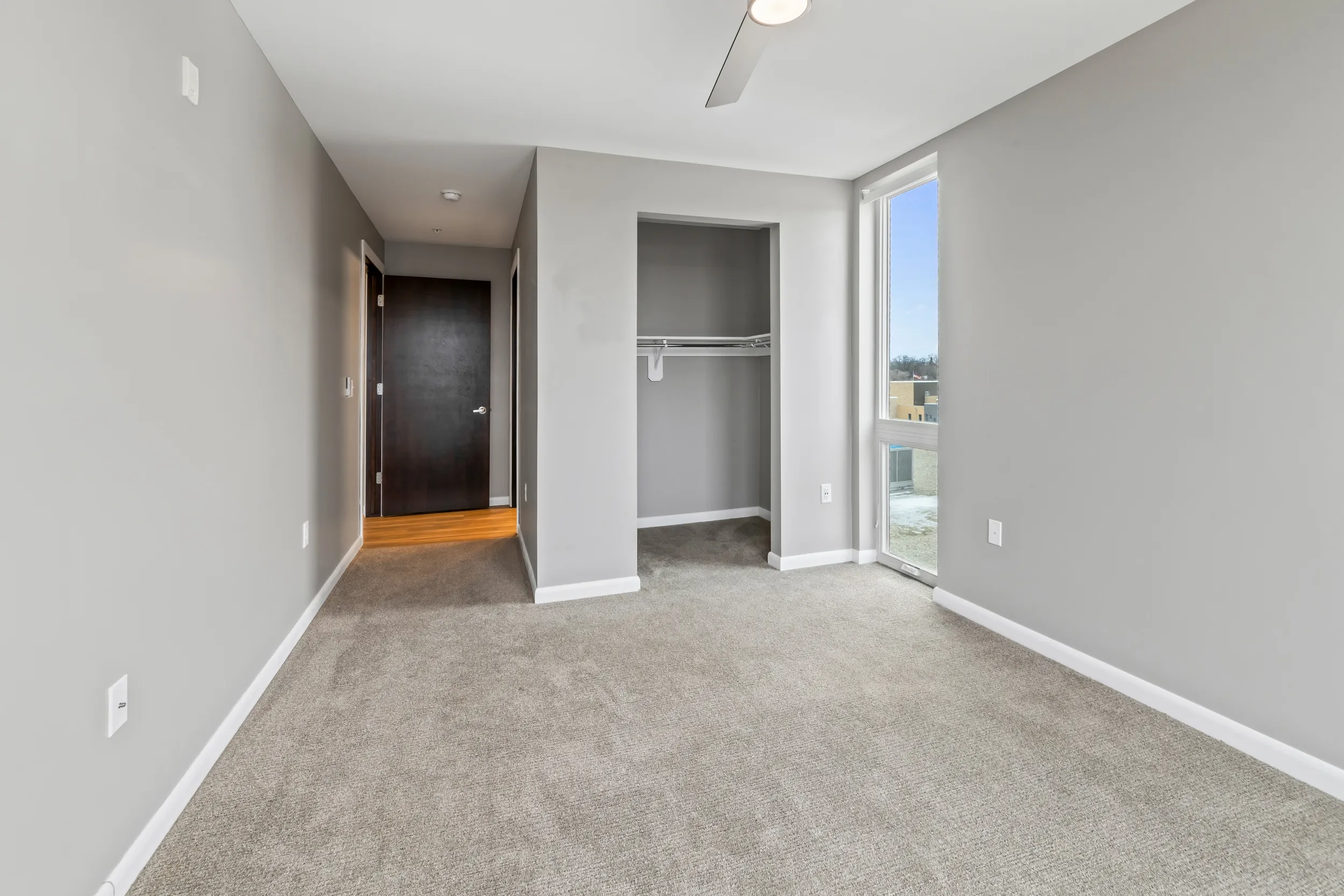 8041 W Bluemound Rd, , WI 53213, USA 53213-unit#511-Milwaukee-IL