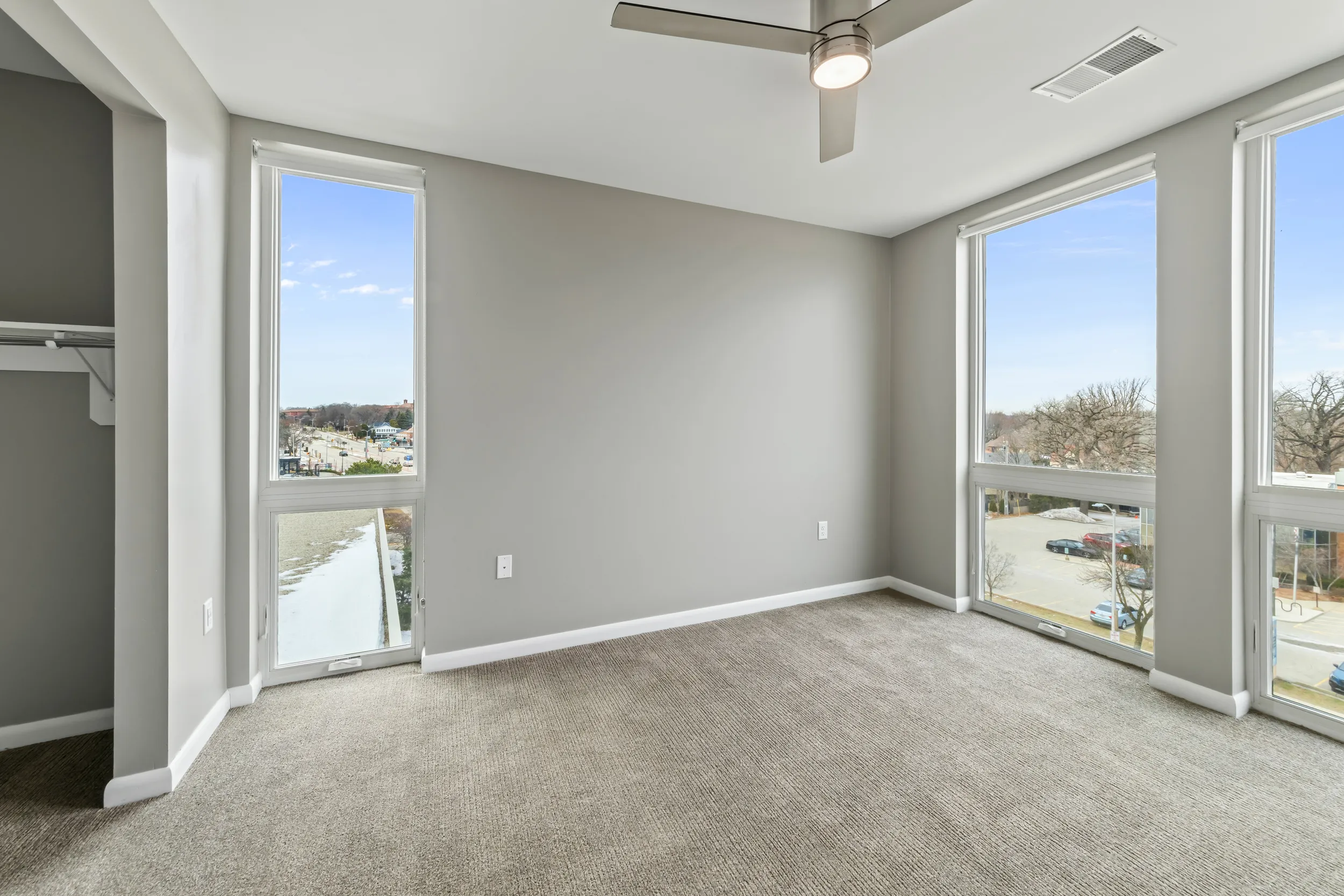 8041 W Bluemound Rd, , WI 53213, USA 53213-unit#511-Milwaukee-IL