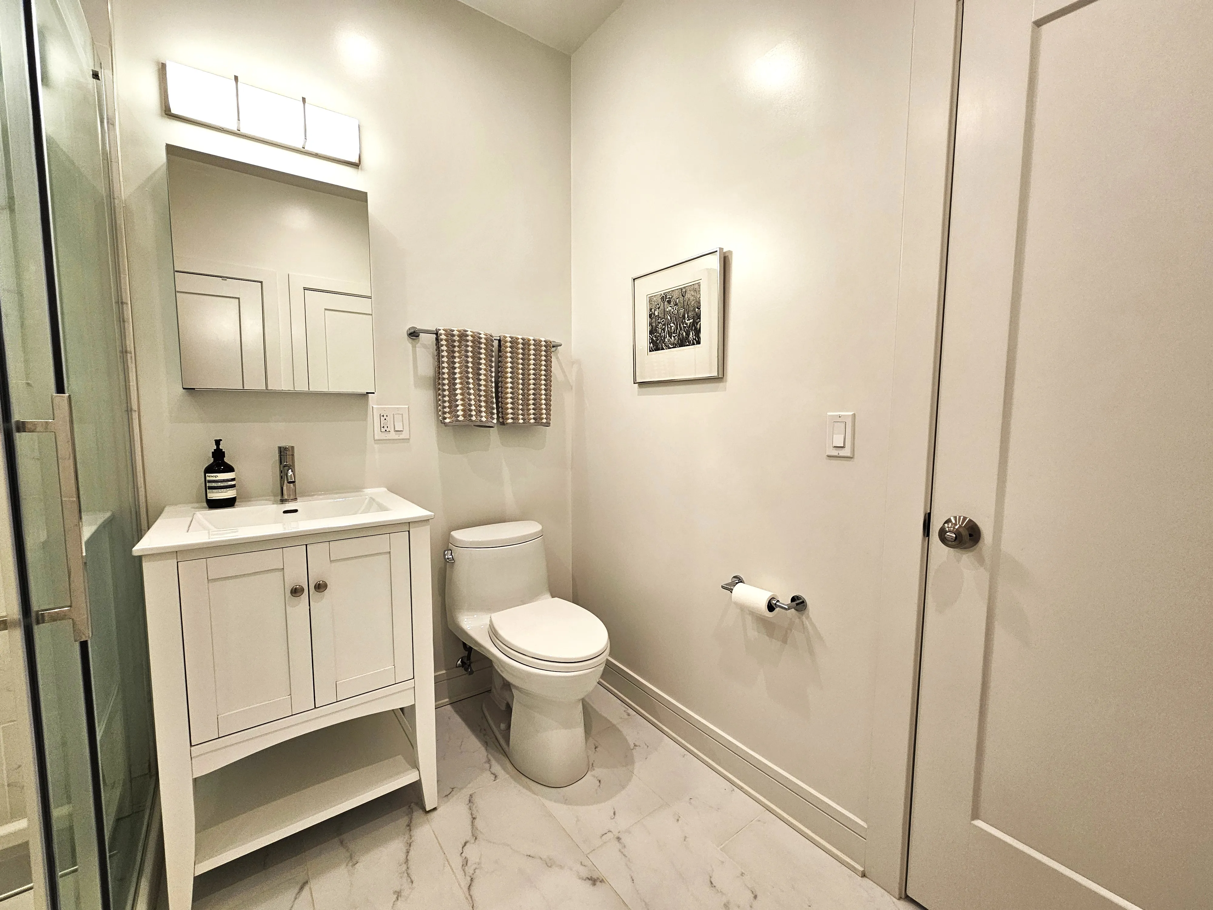 951 W Armitage Ave, ,  60614, USA 60614-unit#2R-Chicago-IL