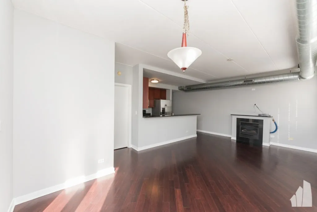 3550 W Montrose Ave, ,  60618, USA 60618-unit#303-Chicago-IL