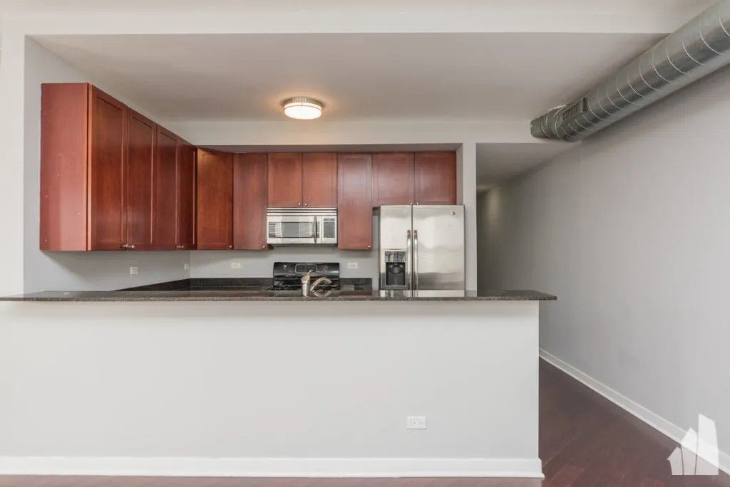 3550 W Montrose Ave, ,  60618, USA 60618-unit#303-Chicago-IL