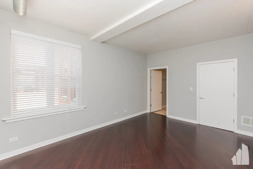 3550 W Montrose Ave, ,  60618, USA 60618-unit#303-Chicago-IL