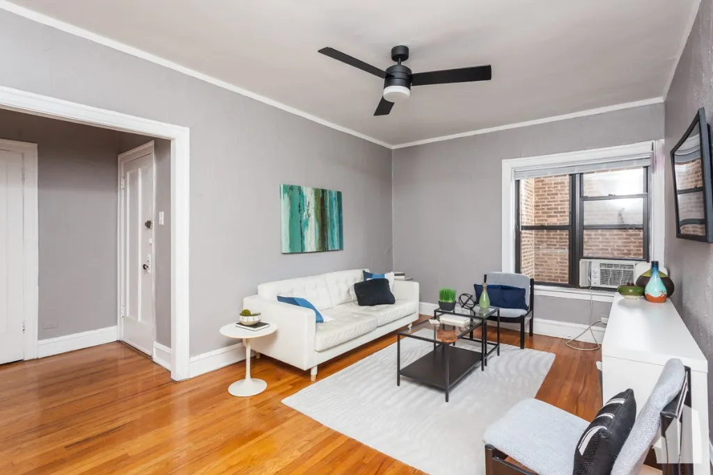 629 W Cornelia Ave, , 60657, USA 60657-unit#33-1E-Chicago-IL