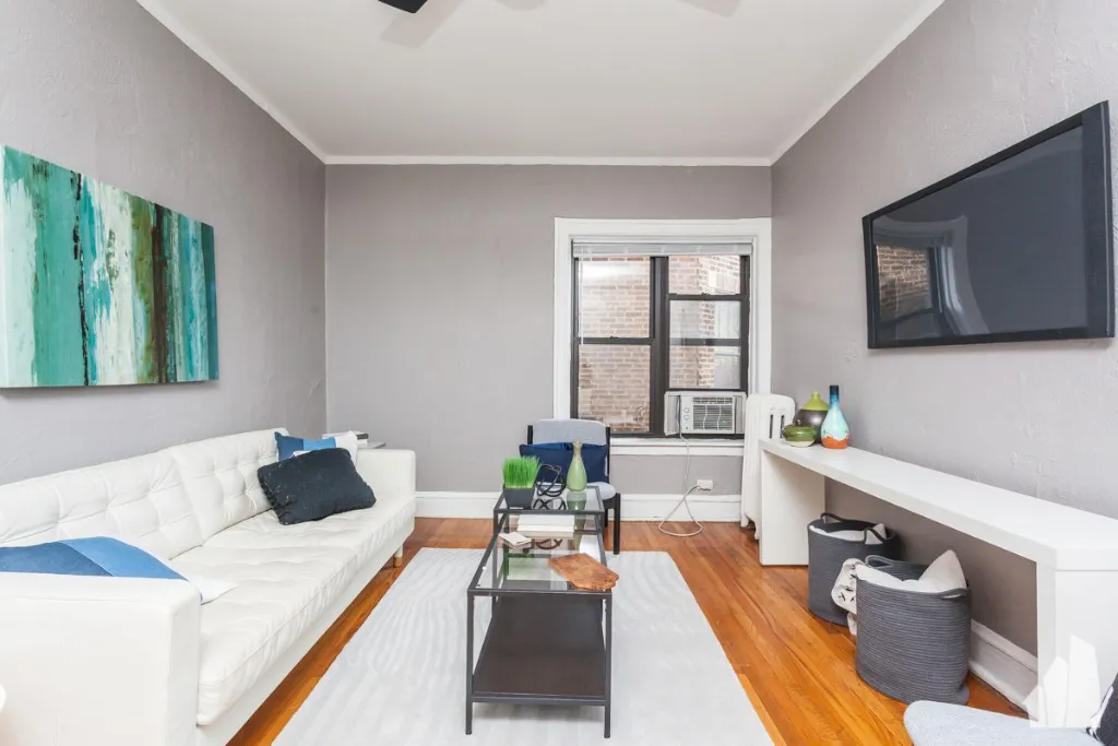 629 W Cornelia Ave, , 60657, USA 60657-unit#33-1E-Chicago-IL