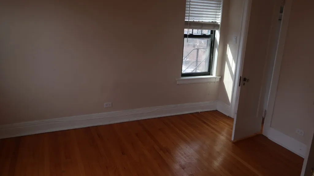 735 W Junior Terrace, , 60613, USA 60613-unit#401-Chicago-IL