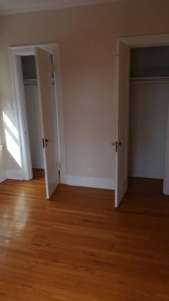 735 W Junior Terrace, , 60613, USA 60613-unit#401-Chicago-IL