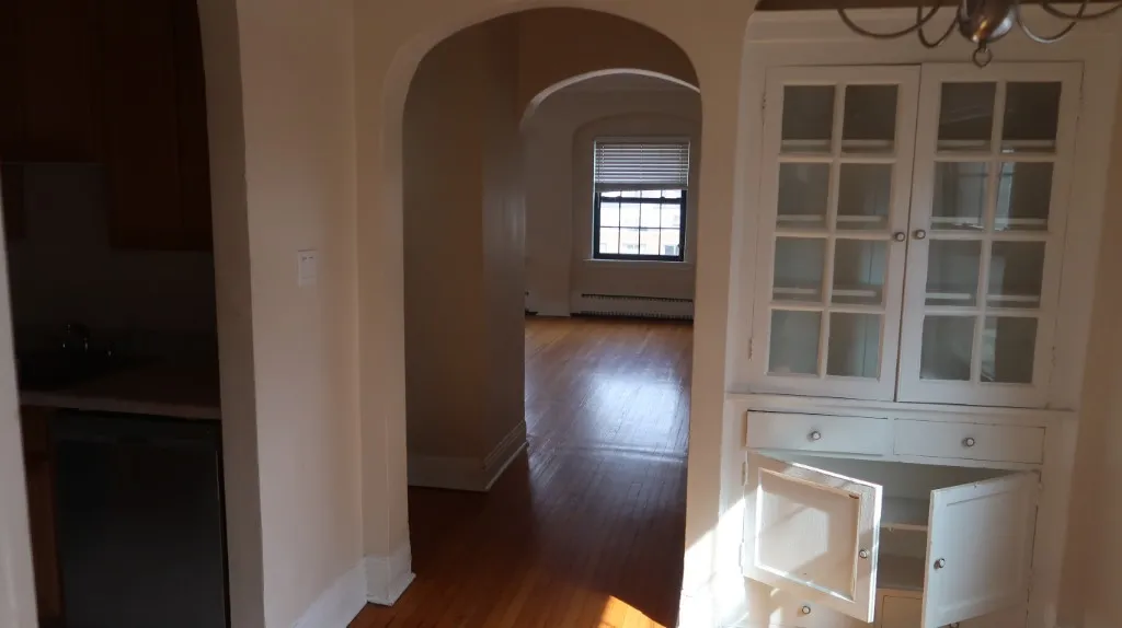 735 W Junior Terrace, , 60613, USA 60613-unit#401-Chicago-IL
