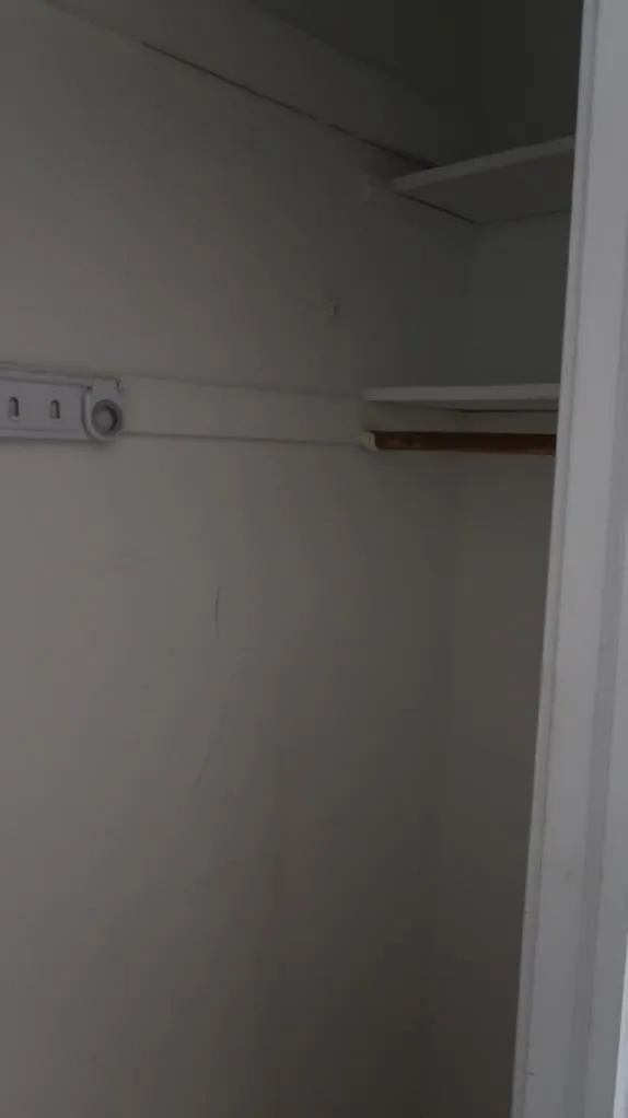 735 W Junior Terrace, , 60613, USA 60613-unit#401-Chicago-IL