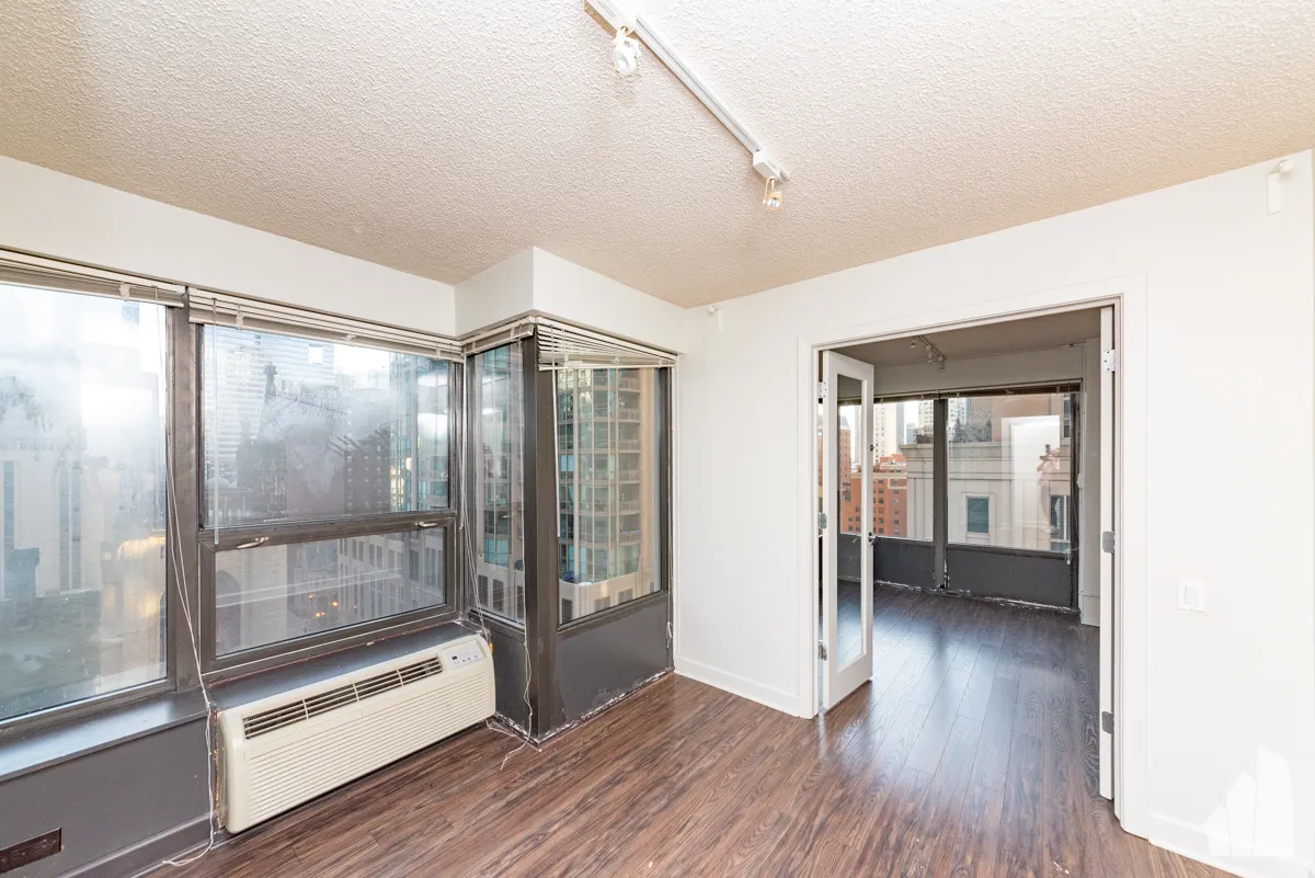 30 E Huron St, , 60611, USA 60611-unit#904-Chicago-IL