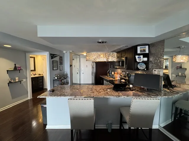 300 N State St, , 60654, USA 60654-unit#4828-Chicago-IL