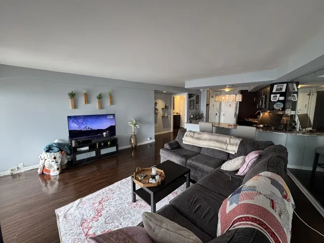 300 N State St, , 60654, USA 60654-unit#4828-Chicago-IL