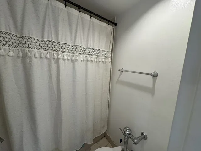 300 N State St, , 60654, USA 60654-unit#4828-Chicago-IL