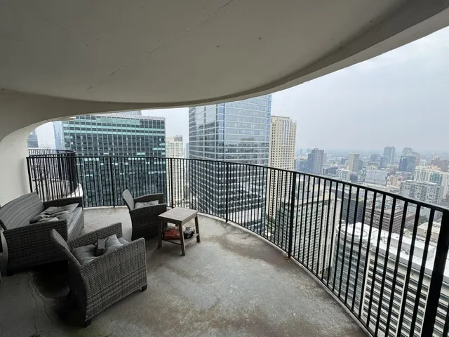 300 N State St, , 60654, USA 60654-unit#4828-Chicago-IL