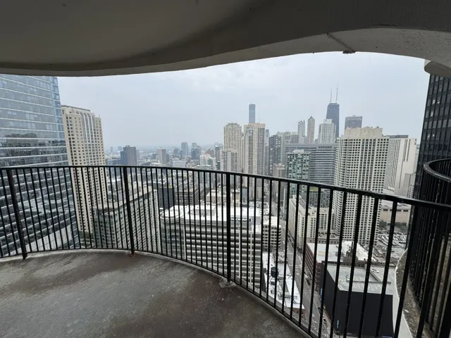 300 N State St, , 60654, USA 60654-unit#4828-Chicago-IL